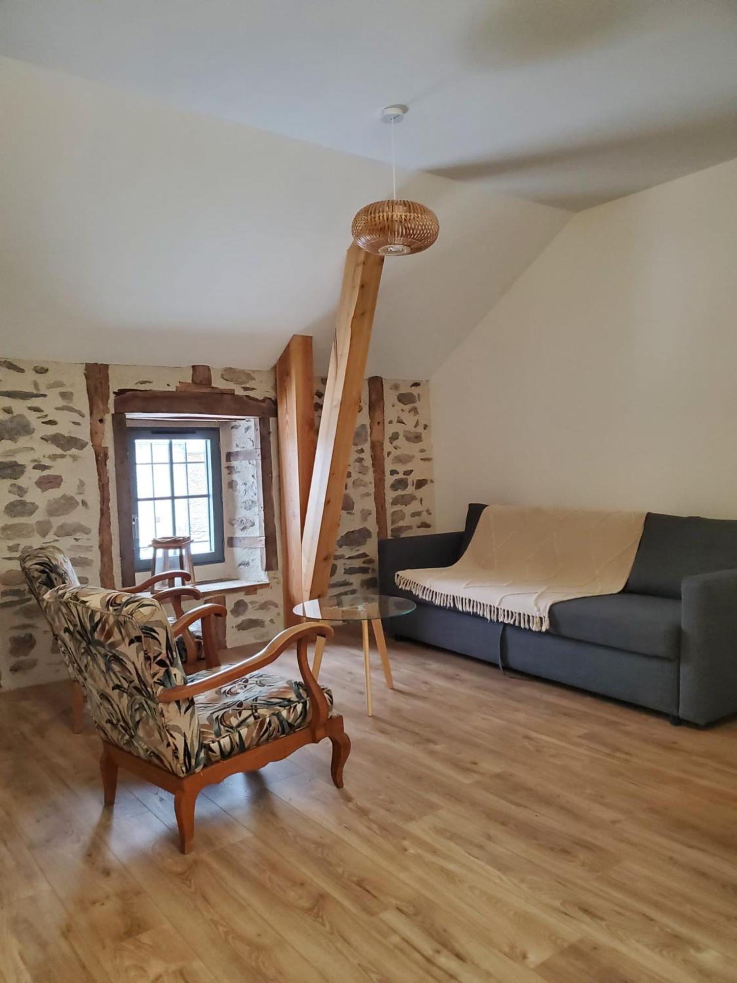 Relais Du Lac De La Truyere Anglards de Saint Flour Buitenkant foto